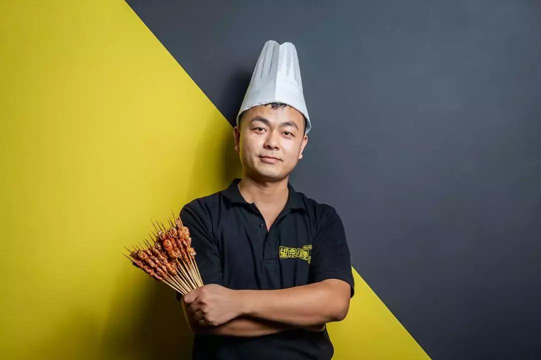 用一串炭火烤望京小腰就征服食客,一串小腰就征服株洲人