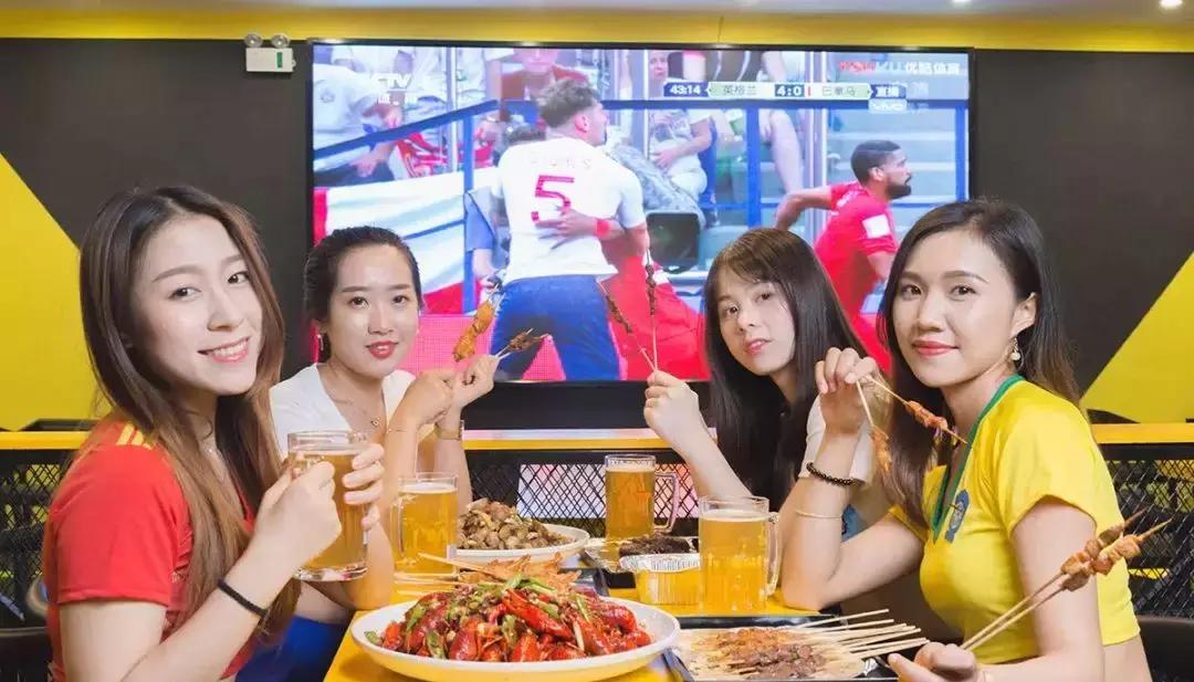 用一串炭火烤望京小腰就征服食客,一串小腰就征服株洲人