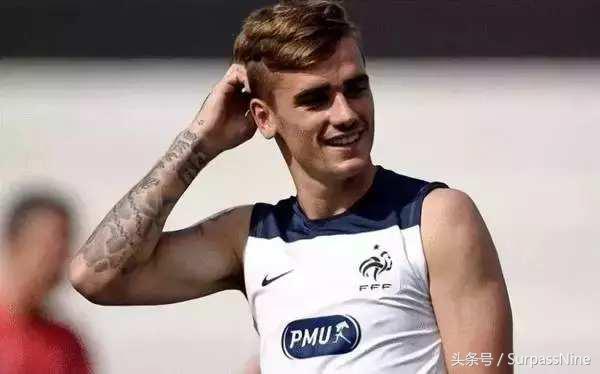 世界杯球星的各种帅气发型,复古油头发型男