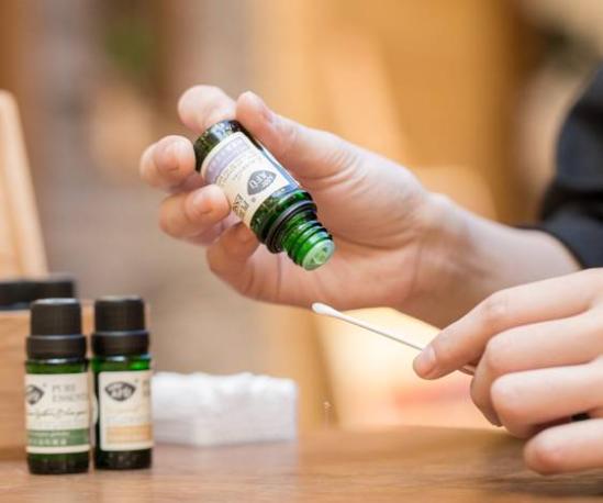 疑创始人套现走人！阿芙精油火了12年，还是被“卖”了