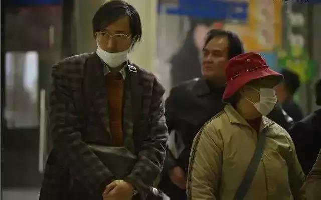 近期口碑炸裂的5部电影,华语电影票房新纪录