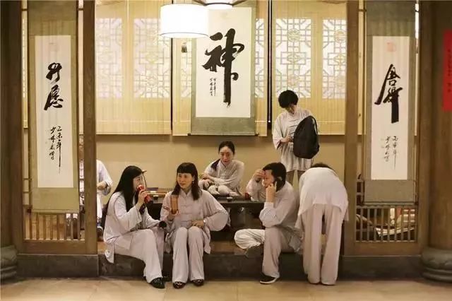 三联周刊,三联周刊讲述的是什么