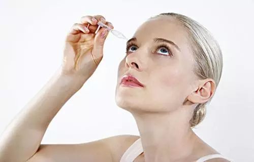 滴什么眼药水可以防止眼睛病变,眼药水滴错地方会有危害吗