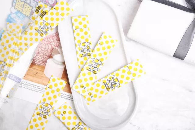 雷叔有货丨日本妹子用酸奶敷脸？效果竟然比敷100片面膜还好！