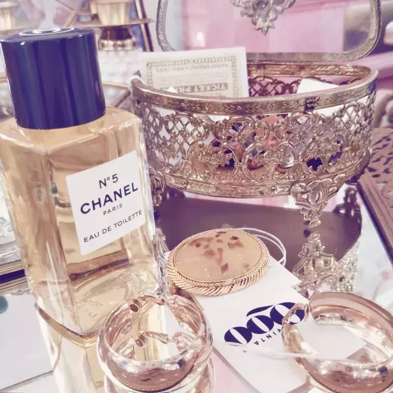 「乐乐女子图鉴」千元就能抱回香奶奶？东京就该这么买（下）