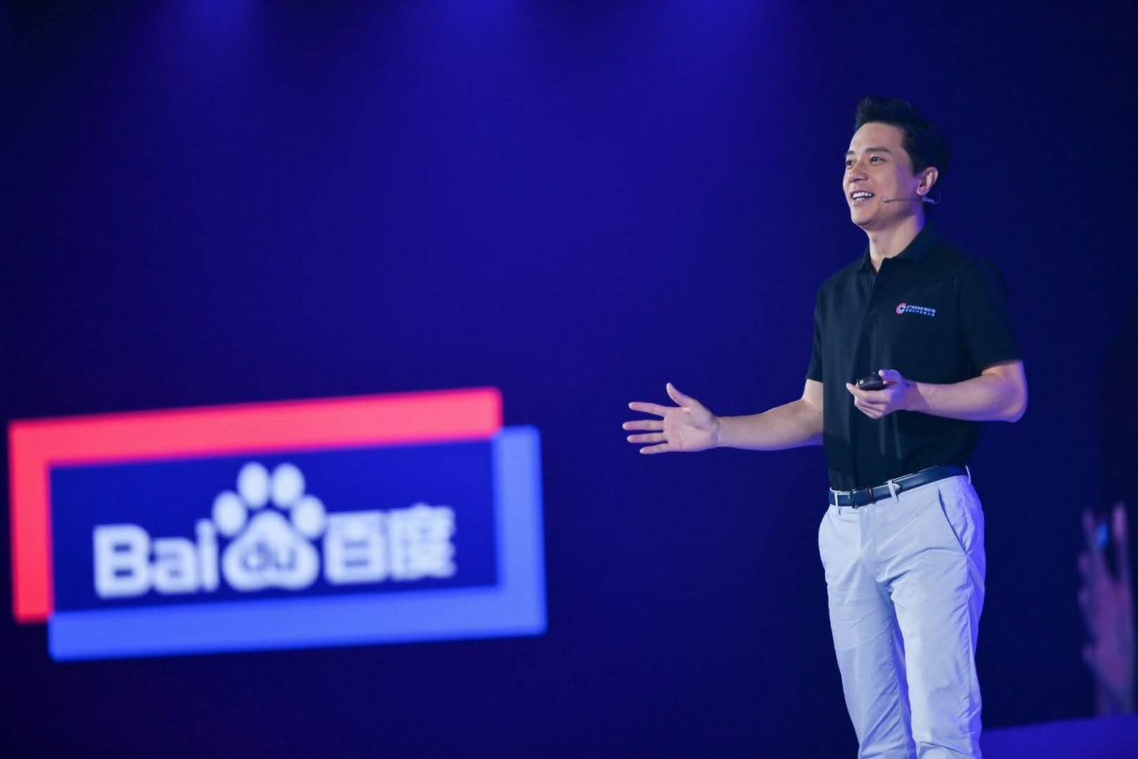 就在刚刚，司机、说唱歌手、体育解说和主持人等通通陷入失业风险