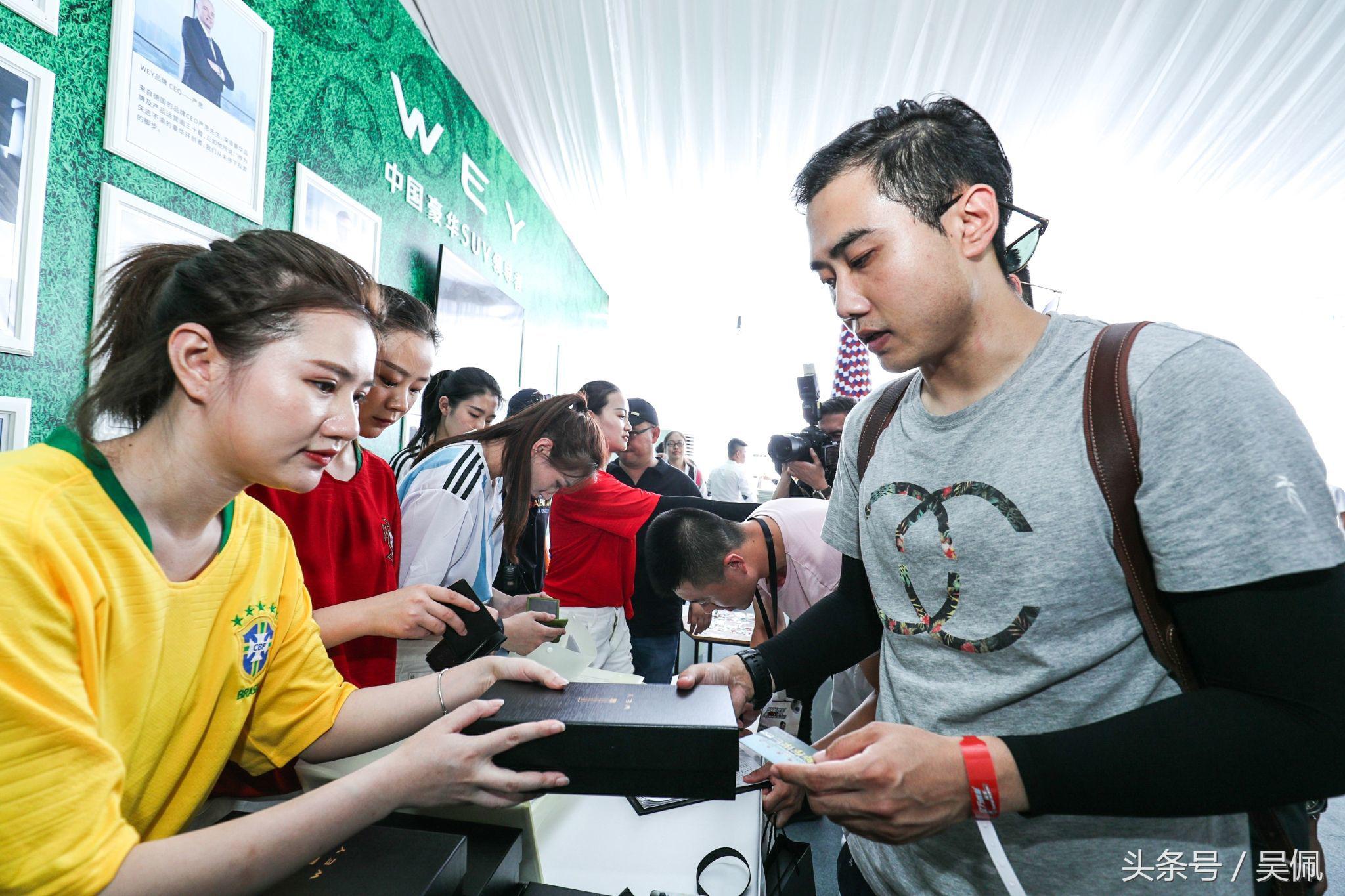 wey品牌c罗巅峰挑战赛,wey品牌海口车展