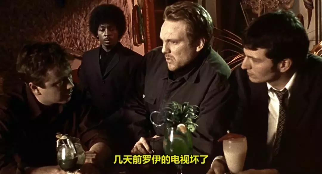 扒一扒那些三观奇葩的电视剧,扒一扒电影中的那些奇葩球迷