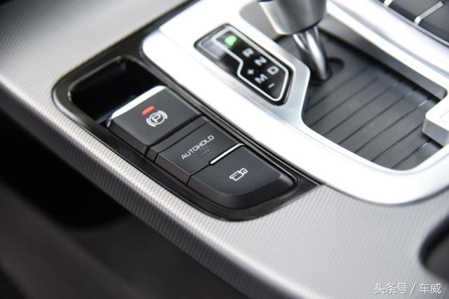 吉利帝豪gs有什么配置,吉利帝豪GS性能怎样