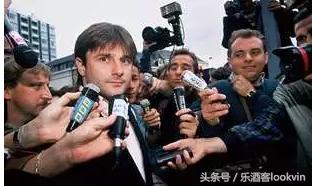 因卖假名庄酒法国前足球运动员ChristopheRobert被判刑