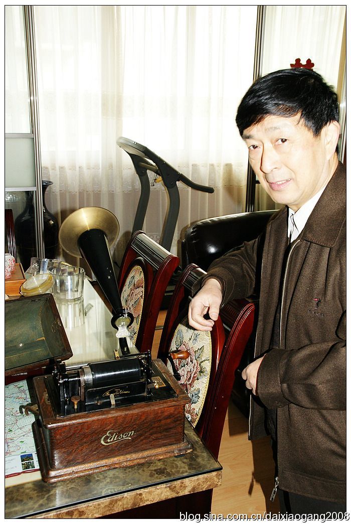 中国老单管收音机收藏,凌万春民间艺术作品