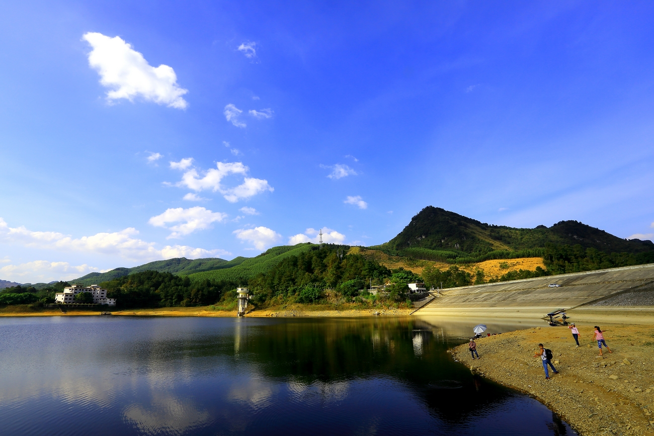 打窝太多会怎么样,打窝臭底