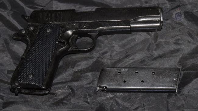 各国犯罪分子用过什么土造*器武**？中国罪犯魔改的最猛！