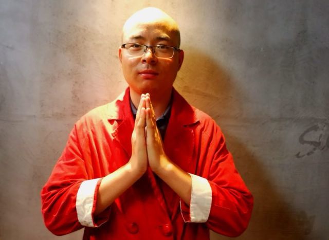 你知道吗？都市爆笑喜剧《R女郎笑传》终于杀青啦！