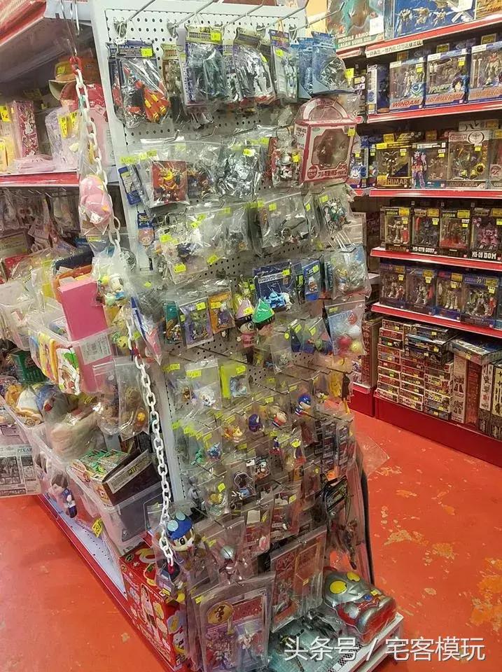 香港旺角中古玩具店,香港旺角古玩玩具店