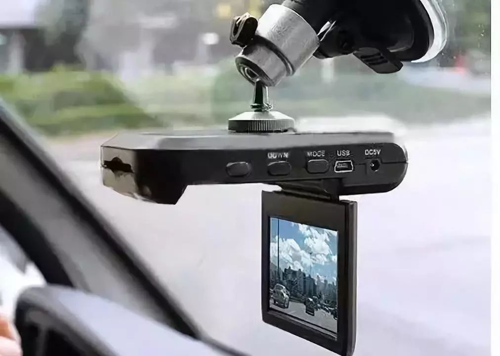 行车记录仪怎么样才是正常使用,行车记录仪原来应该这样用