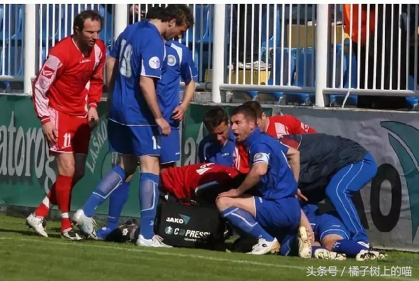 98世界杯克罗地亚门将球衣,克罗地亚门将彻底封神了吗