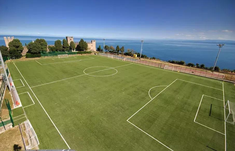 目前世界上最好的足球场,国内有没有像欧洲一样的足球场