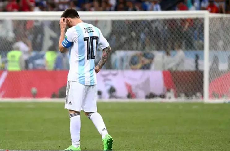 足球老将,再见了老队员