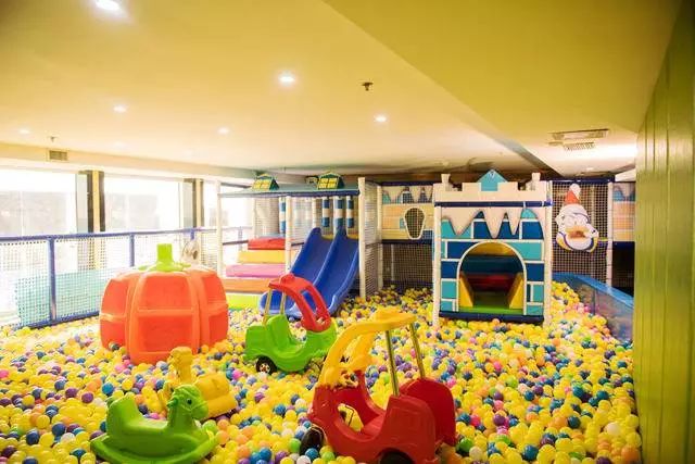 英伯尔海水汤泉自助,英伯尔海水汤泉门票多少钱