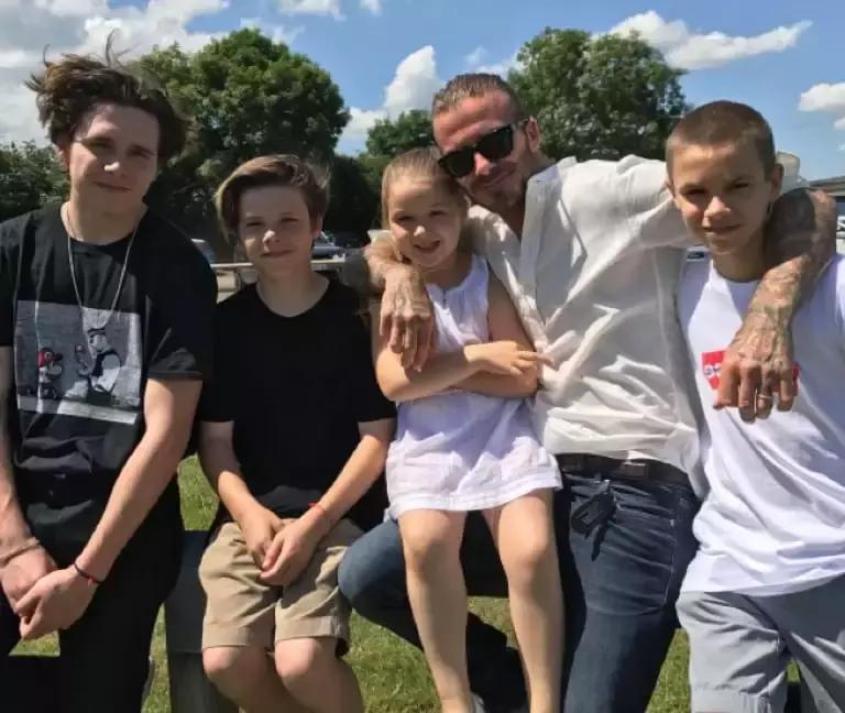 贝克汉姆大儿子约会,贝克汉姆与爱妻约会