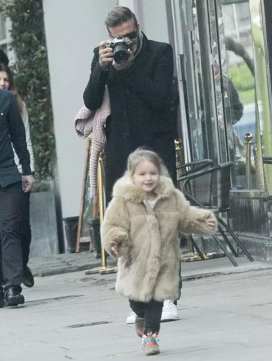 贝克汉姆大儿子约会,贝克汉姆与爱妻约会