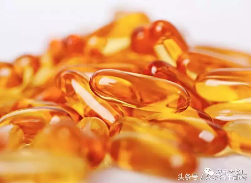 枸杞泡一大杯直接吃有什么好处,枸杞这样泡男性必看