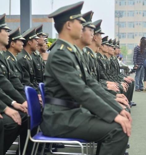 高考后读士官学校好吗,高考考军校毕业后有前途吗