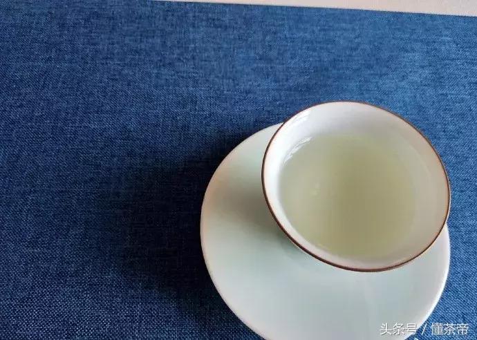 炭包和茶叶哪个去甲醛好用,什么茶叶梗去甲醛效果最好