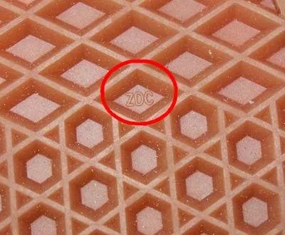 第一次听说的品牌,如何区分vans的真假