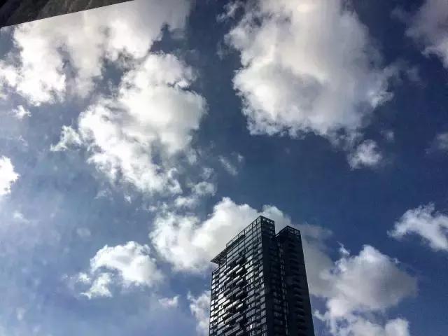 我叫深圳，这是我的个人简历，请查看！