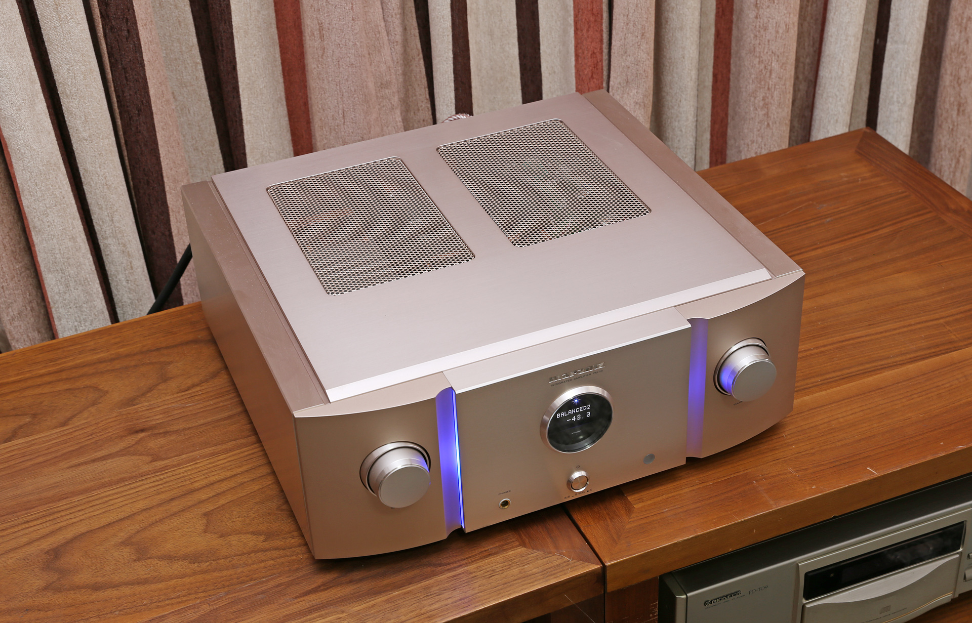 5000元左右hifi功放机,马兰士hifi功放推荐