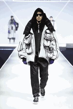 舞台上服装设计,舞台上的服装设计