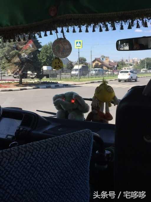 10张没p图但透露着诡异的照片,19张诡异的图片