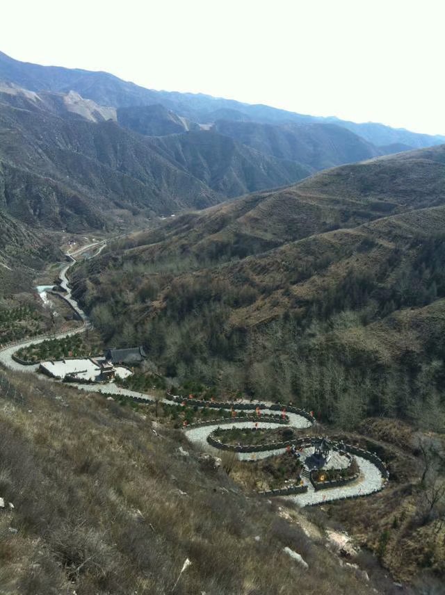 不思量，自难忘，太行山中，雁门关上