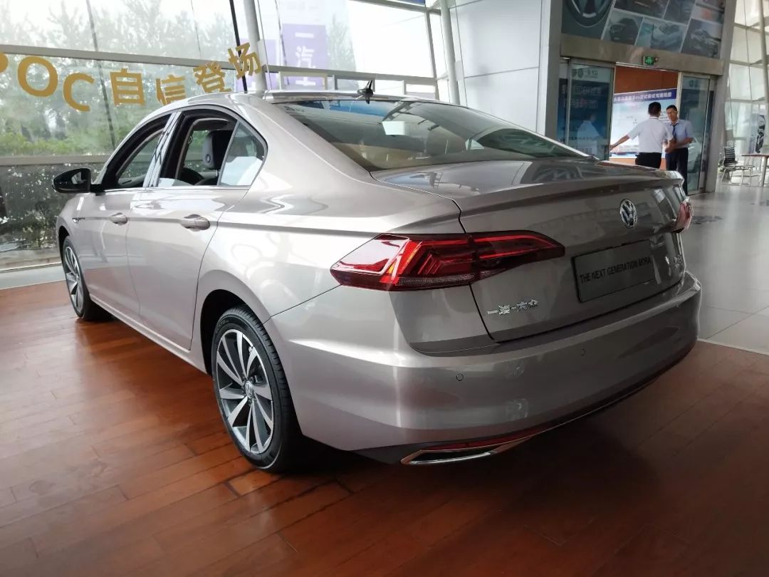 1.2t速腾和1.4t宝来怎么选,宝来1.4t和速腾1.4t变速箱一样么