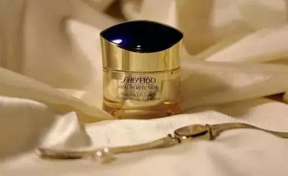 论化妆品谁用得最干净,论化妆术我只服网红