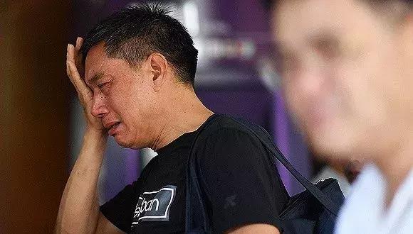 翻船的那一刻,翻船的瞬间