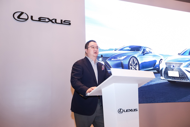 雷克萨斯es大爆冷,雷克萨斯es高光时刻