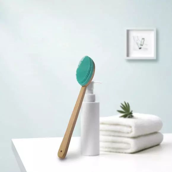 这辈子的澡都TM白洗了！