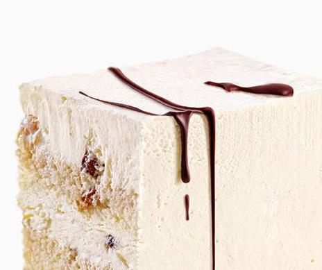 烘焙电商第一人，21cake走在时代的最前沿｜花万里餐饮品牌策划