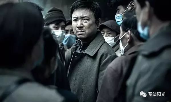 在我不是药神中你没注意的小细节,我不是药神30个细思极恐的细节