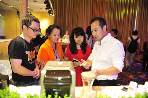 世界第一台豆浆机是哪个品牌的,中国第一台豆浆机