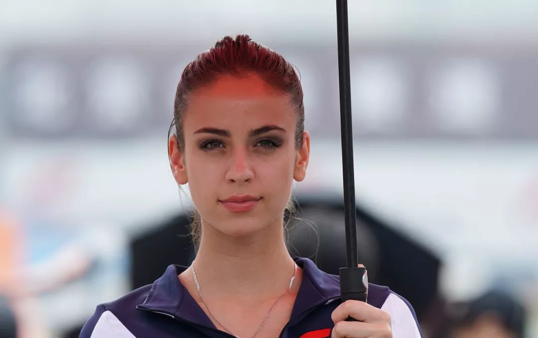 索尼sel24105镜头评测,长焦大炮镜头性价比推荐