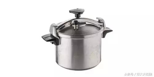 不粘锅致癌真的假的,不粘锅有毒还致癌究竟是怎么回事