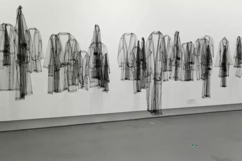 GUCCI出马桶了？纽约爆火的出厂设置展来魔都了，首日就1w人打卡