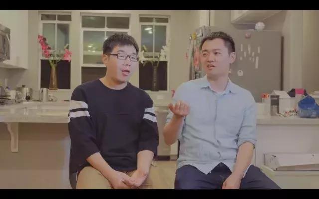 曾经不接受“同志”身份，如今勇敢活出自己