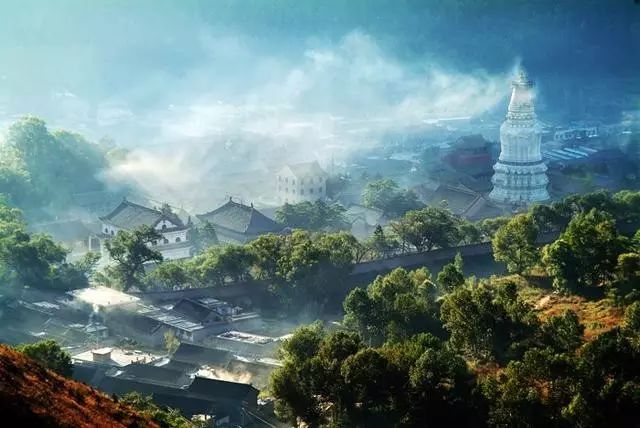 山西徒步五台山需要几天多少钱,徒步五台山二日旅游攻略