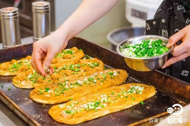 简单又美味的烧饼好吃到停不下来,不简单肉松饼