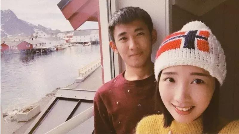 甜爆了坦诚夫妇,甜爆情侣